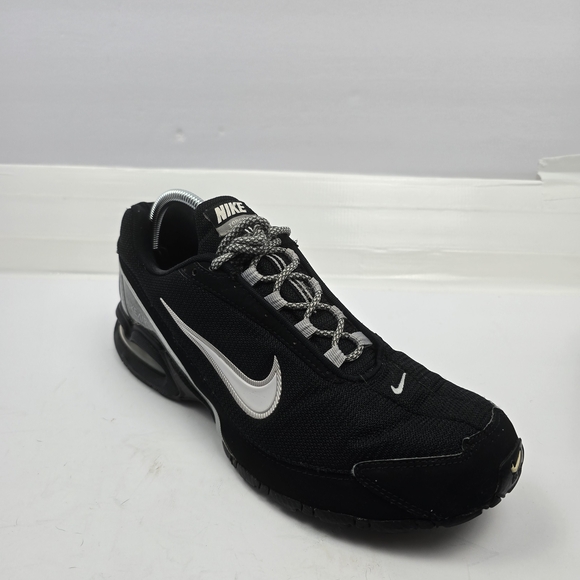The Nike Air Max Shoes in Men's Size 10.5 *Missing Insoles* - Picture 8 of 15